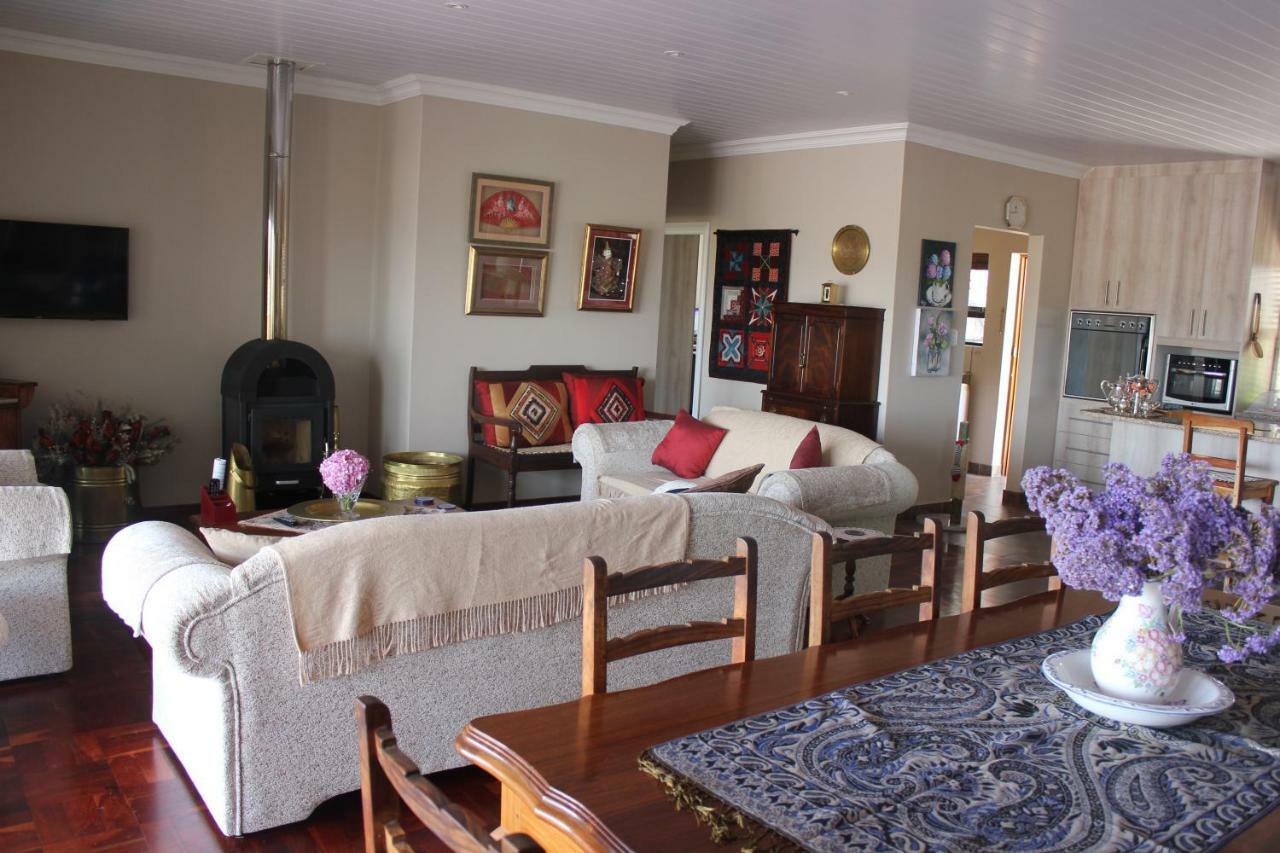 Bed and Breakfast Traveller'S Rest, Reebok Mossel Bay Exterior foto